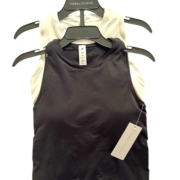 Yogalicious 2 Pack Seamless Carrie Tank Padded Racerback Tank Tops - Picture 7 of 11